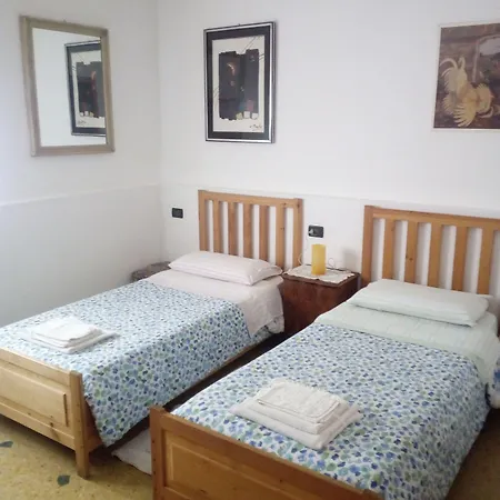 Arcobaleno Bed & Breakfast 3*